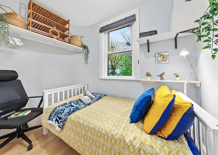 Artist\'S Bright Hampstead Heath Village 2 Bed